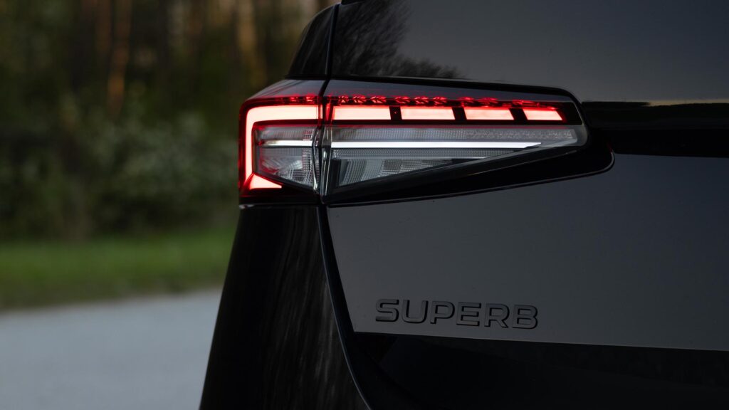 Skoda Superb IV