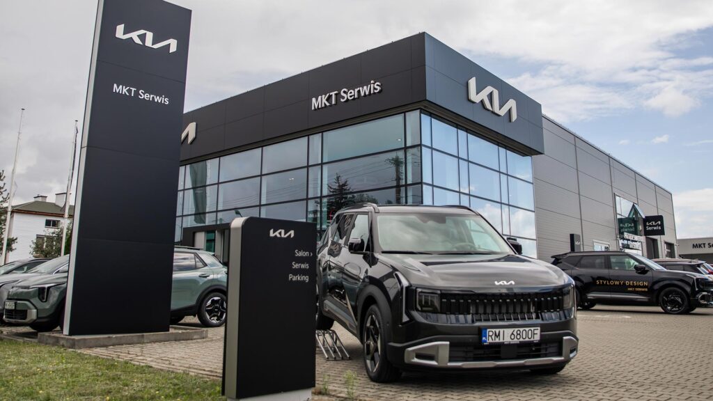Nowy salon kia
